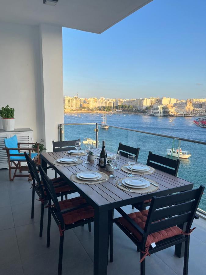 Seafront Two Bedroom Apartment Saint Julian's Exterior photo
